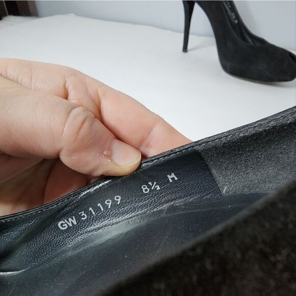 Stewart Weitzman black open toe heels women's size 8.5 velvety - Picture 3 of 5